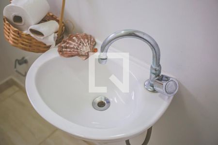 Casa para alugar com 270m², 3 quartos e 6 vagas Casa para alugar com 270m², 3 quartos e 6 vagasBanheiro do Depósito