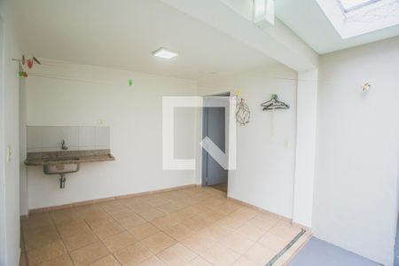 Casa para alugar com 270m², 3 quartos e 6 vagas Casa para alugar com 270m², 3 quartos e 6 vagasÁrea de Serviço