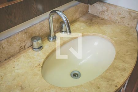 Casa para alugar com 270m², 3 quartos e 6 vagas Casa para alugar com 270m², 3 quartos e 6 vagasBanheiro 2