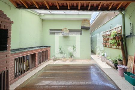 Casa à venda com 88m², 2 quartos e 2 vagas Casa à venda com 88m², 2 quartos e 2 vagasÁrea - Churrasqueira