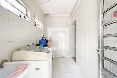 Casa à venda com 88m², 2 quartos e 2 vagas Casa à venda com 88m², 2 quartos e 2 vagasÁrea de Serviço