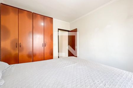 Casa à venda com 88m², 2 quartos e 2 vagas Casa à venda com 88m², 2 quartos e 2 vagasQuarto 2