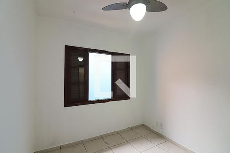Casa à venda com 350m², 5 quartos e 5 vagasCasa 2 Quarto 2