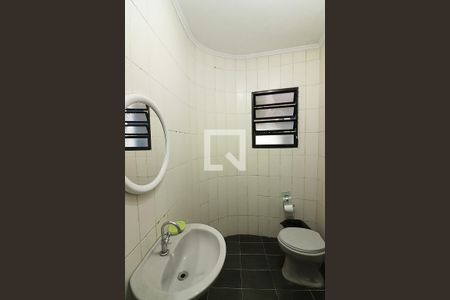 Casa à venda com 350m², 5 quartos e 5 vagasCasa 2 Lavabo