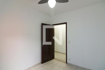 Casa à venda com 350m², 5 quartos e 5 vagasCasa 2 Quarto 2