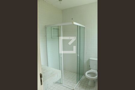 Casa para alugar com 350m², 4 quartos e 4 vagasBanheiro 