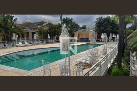 Casa de condomínio à venda com 200m², 4 quartos e 2 vagasÁrea comum