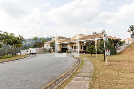 Casa de condomínio à venda com 200m², 4 quartos e 2 vagasFachada
