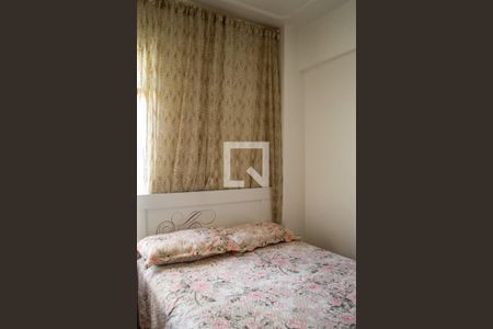 Quarto 1 de apartamento à venda com 2 quartos, 75m² em Cidade Baixa, Porto Alegre