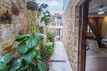 Casa à venda com 250m², 4 quartos e 7 vagasCorredor