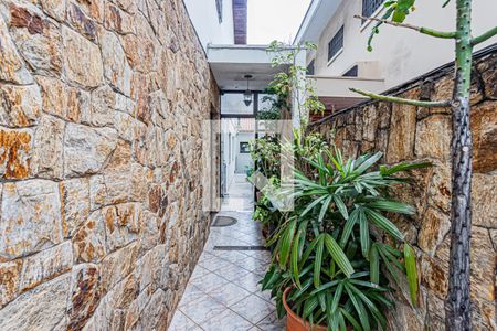 Casa à venda com 250m², 4 quartos e 7 vagasCorredor