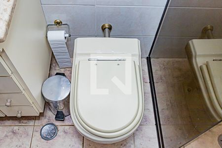 Casa à venda com 250m², 4 quartos e 7 vagasBanheiro suíte