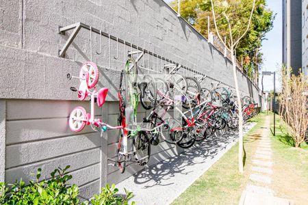 Apartamento para alugar com 34m², 2 quartos e sem vaga Apartamento para alugar com 34m², 2 quartos e sem vagaÁrea comum - Bicicletário