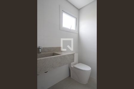 Casa à venda com 284m², 3 quartos e 4 vagas Casa à venda com 284m², 3 quartos e 4 vagasBanheiro Social