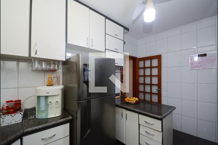 Casa à venda com 152m², 4 quartos e 3 vagasCozinha ( Casa 1 )