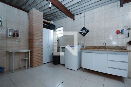 Casa à venda com 152m², 4 quartos e 3 vagasÁrea de Serviço ( Casa 2 )