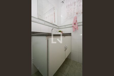 Casa à venda com 152m², 4 quartos e 3 vagasBanheiro Social ( casa 2)