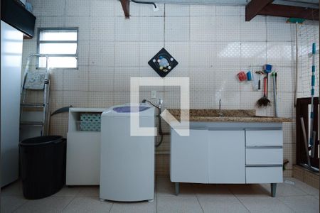 Casa à venda com 152m², 4 quartos e 3 vagasÁrea de Serviço ( Casa 2 )