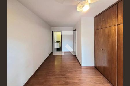 Casa à venda com 197m², 4 quartos e 4 vagas Casa à venda com 197m², 4 quartos e 4 vagasFoto 17