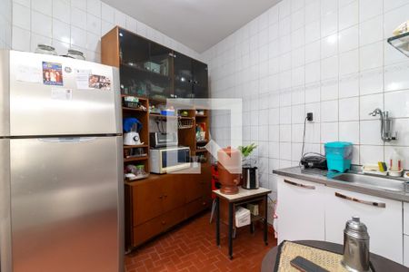 Casa à venda com 250m², 4 quartos e 4 vagasCozinha