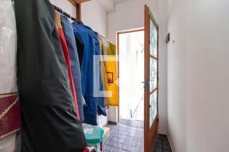 Casa à venda com 250m², 4 quartos e 4 vagasCorredor de Entrada