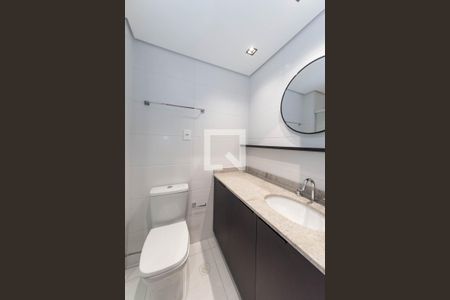 Banheiro de kitnet/studio à venda com 1 quarto, 32m² em Jardim das Acácias, São Paulo