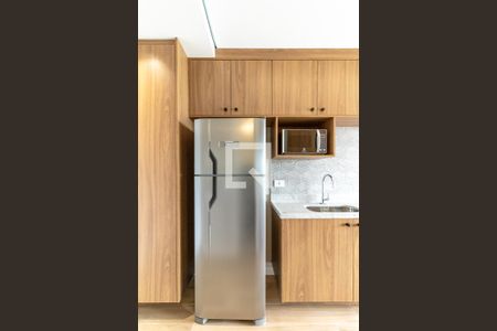 Cozinha de apartamento para alugar com 1 quarto, 30m² em Moema, São Paulo