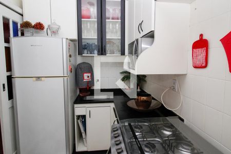 Cozinha de apartamento à venda com 2 quartos, 67m² em Jardim America, Belo Horizonte