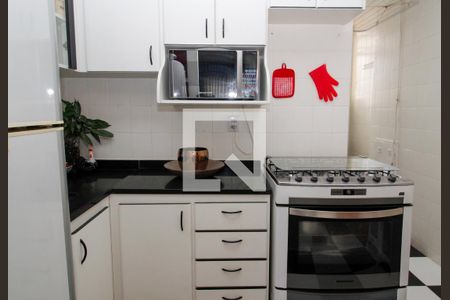 Cozinha de apartamento à venda com 2 quartos, 67m² em Jardim America, Belo Horizonte