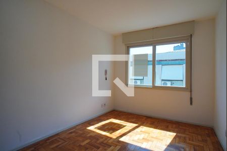 Sala de apartamento à venda com 2 quartos, 82m² em Vila Ipiranga, Porto Alegre