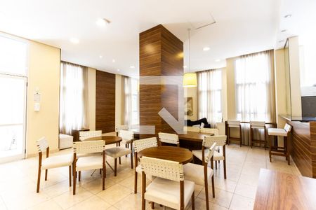 Apartamento à venda com 70m², 1 quarto e 1 vagaÁrea comum