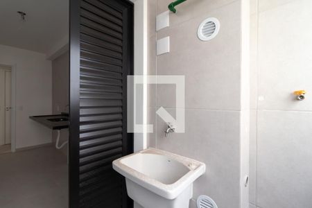 Apartamento à venda com 83m², 3 quartos e 1 vagaÁrea de Serviço