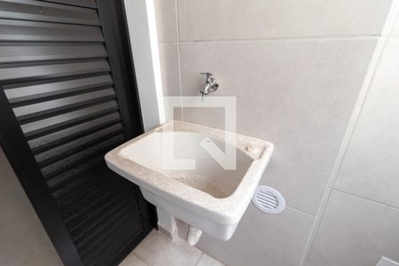 Apartamento à venda com 83m², 3 quartos e 1 vagaÁrea de Serviço