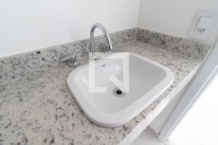 Apartamento à venda com 83m², 3 quartos e 1 vagaBanheiro 2