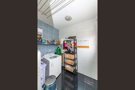 Apartamento à venda com 87m², 3 quartos e 1 vagaÁrea de Serviço