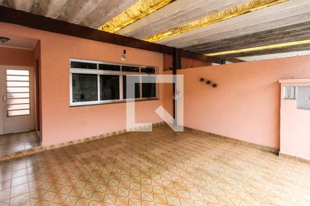 Garagem de casa à venda com 3 quartos, 200m² em Vila Ema, São Paulo