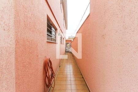 Corredor de casa à venda com 3 quartos, 200m² em Vila Ema, São Paulo