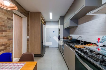 Apartamento à venda com 139m², 3 quartos e 2 vagas Apartamento à venda com 139m², 3 quartos e 2 vagasCozinha