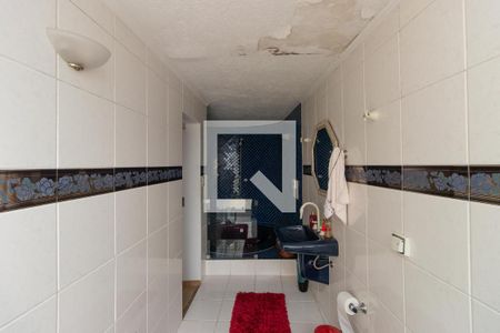 Casa à venda com 180m², 4 quartos e 2 vagasBanheiro da Suíte 1