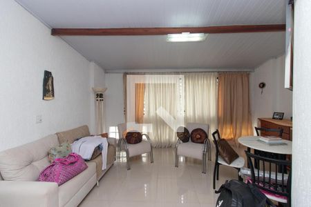 Casa à venda com 180m², 4 quartos e 2 vagasEscritório