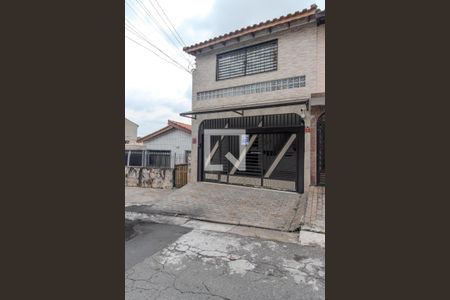 Casa à venda com 180m², 4 quartos e 2 vagasFachada