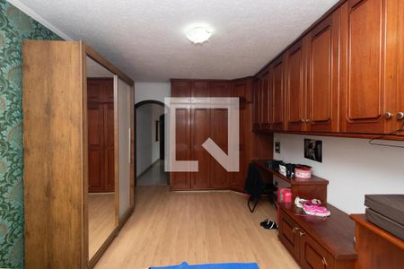 Casa à venda com 180m², 4 quartos e 2 vagasQuarto 1