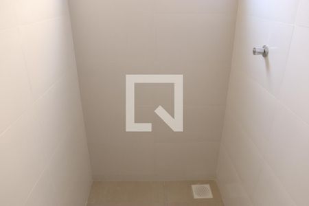 Casa de condomínio para alugar com 60m², 2 quartos e 1 vagaBanheiro da Suíte
