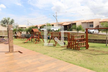 Casa de condomínio para alugar com 60m², 2 quartos e 1 vagaÁrea comum