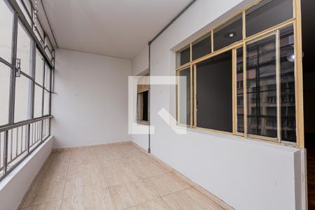 Apartamento à venda com 158m², 2 quartos e sem vagaVaranda