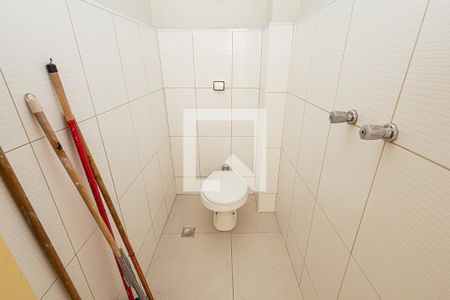 Apartamento à venda com 158m², 2 quartos e sem vagaBanheiro de serviço