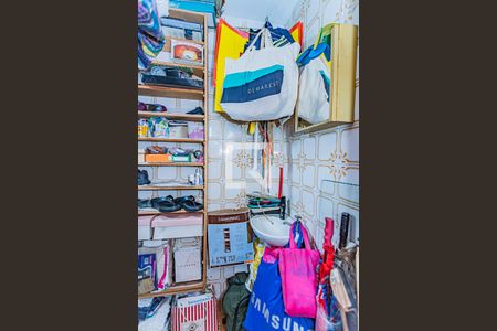 Apartamento à venda com 58m², 2 quartos e 1 vagaBanheiro de serviço