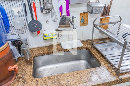 Apartamento à venda com 58m², 2 quartos e 1 vagaCozinha