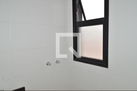 Casa para alugar com 122m², 2 quartos e 2 vagasBanheiro da Suíte