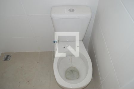 Casa para alugar com 122m², 2 quartos e 2 vagasBanheiro da Suíte